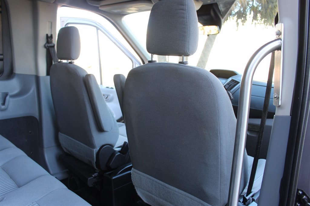 2016 Ford Transit XLT - Photo 47