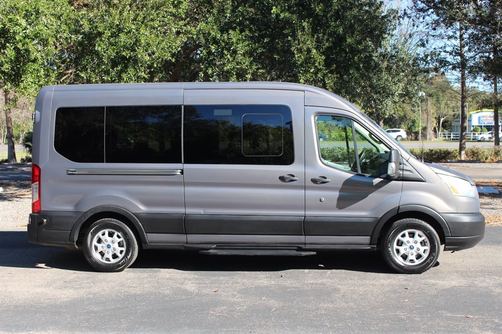 2016 Ford Transit XLT - Photo 12