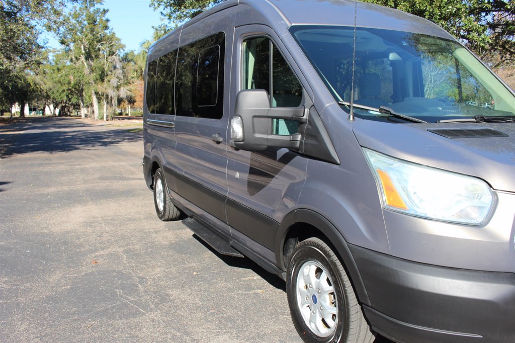2016 Ford Transit XLT - Photo 13