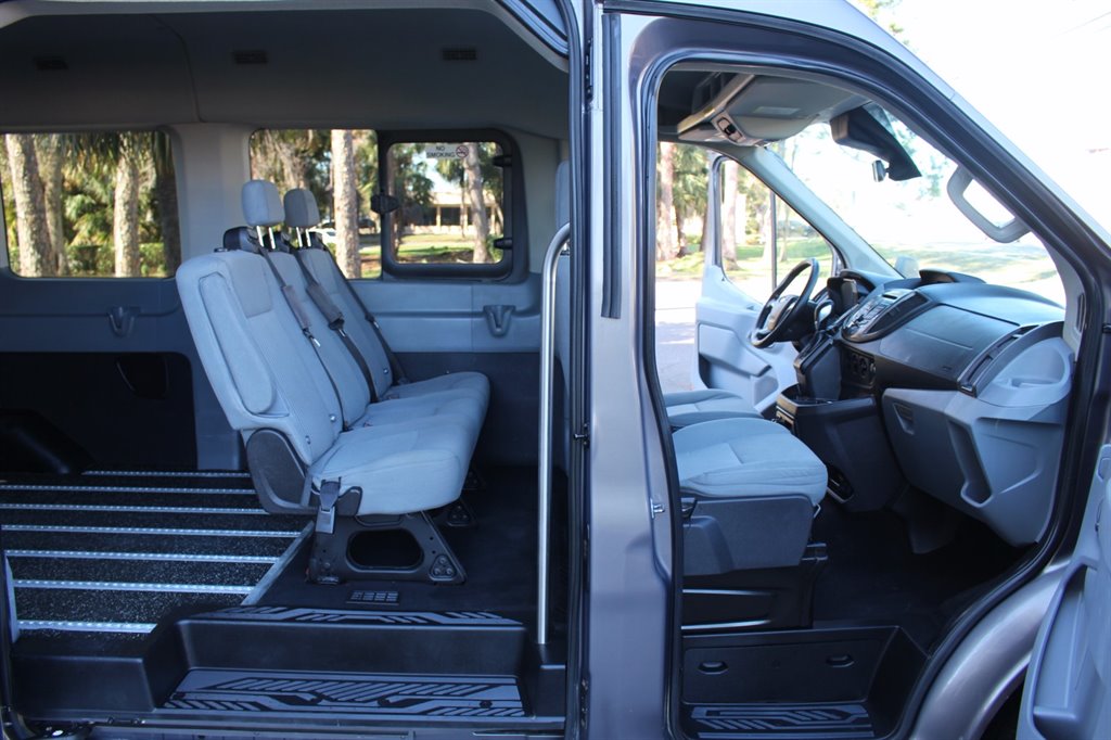 2016 Ford Transit XLT - Photo 46