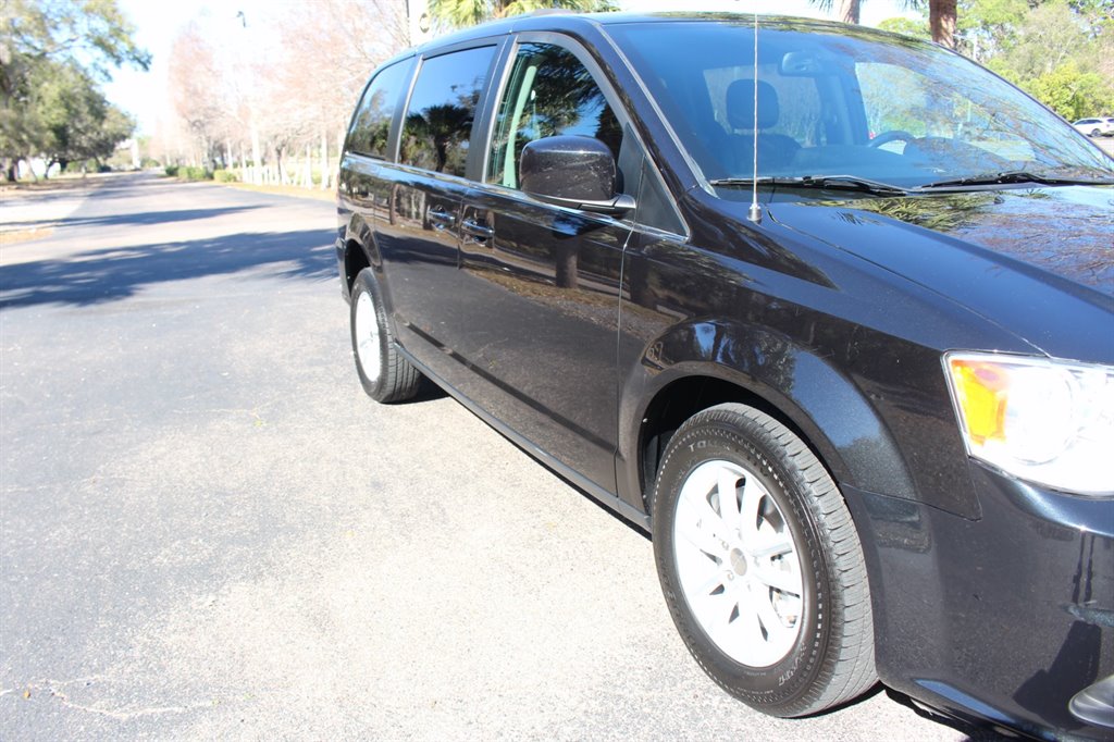 2019 Dodge Grand Caravan SXT - Photo 13