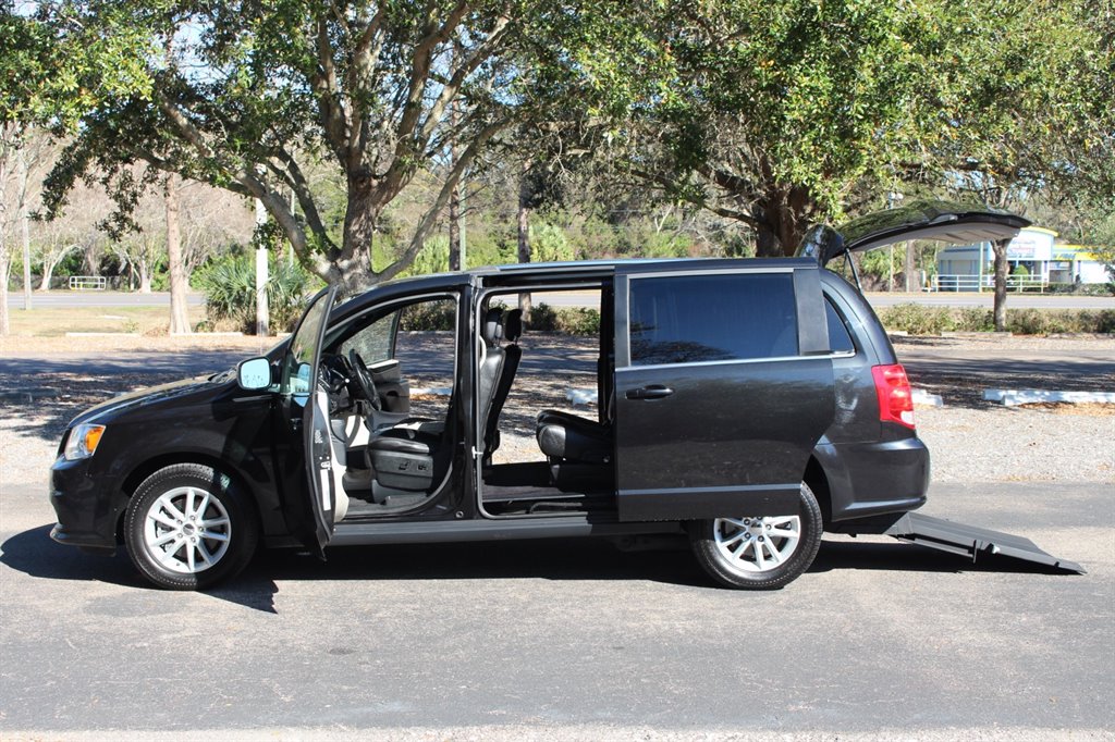 2019 Dodge Grand Caravan SXT - Photo 21