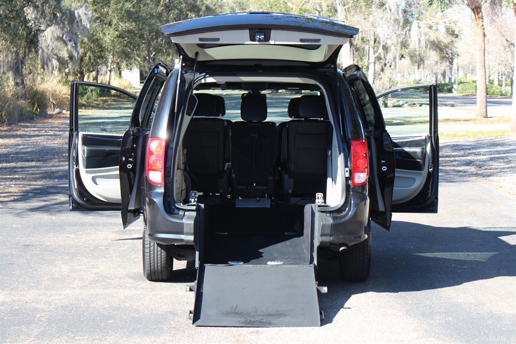 2019 Dodge Grand Caravan SXT - Photo 22