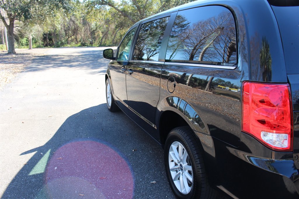 2019 Dodge Grand Caravan SXT - Photo 16