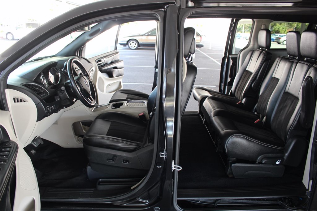 2019 Dodge Grand Caravan SXT - Photo 27