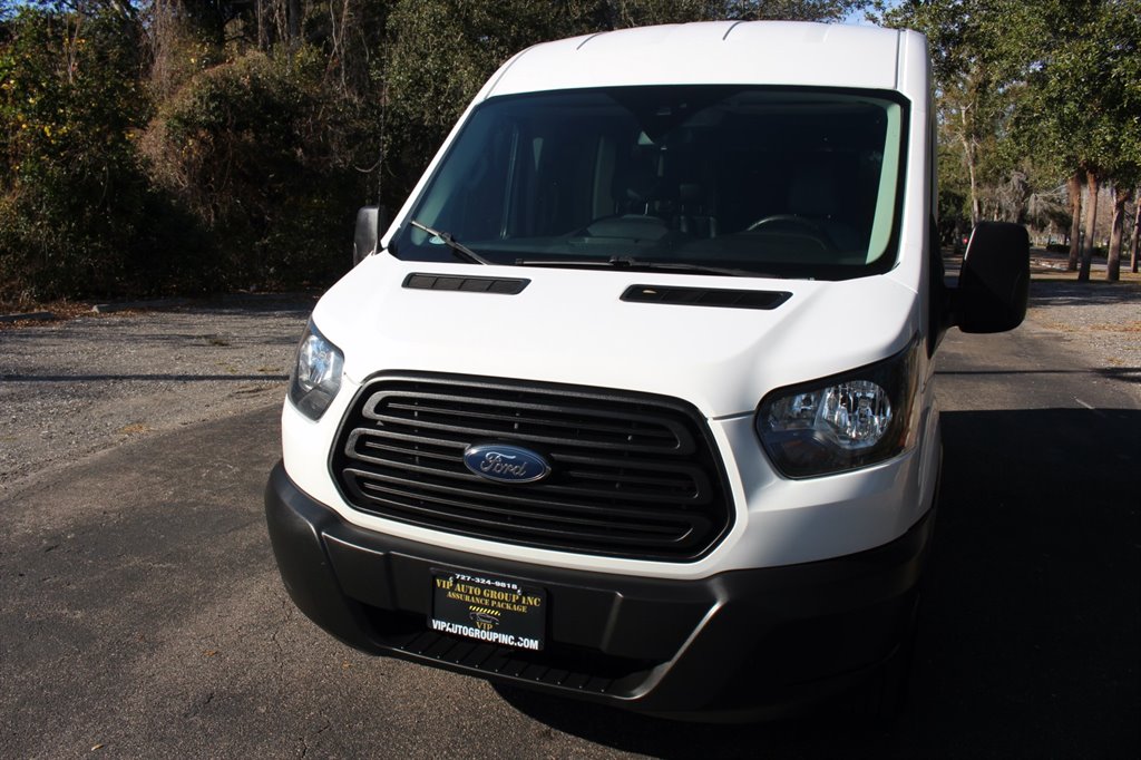 2019 Ford Transit Passenger Van XL - Photo 17