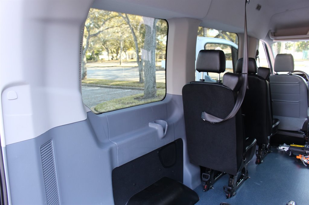 2019 Ford Transit Passenger Van XL - Photo 59