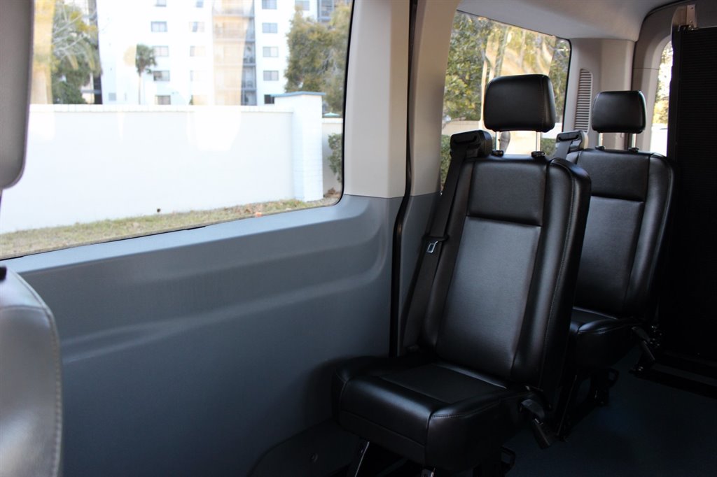 2019 Ford Transit Passenger Van XL - Photo 43