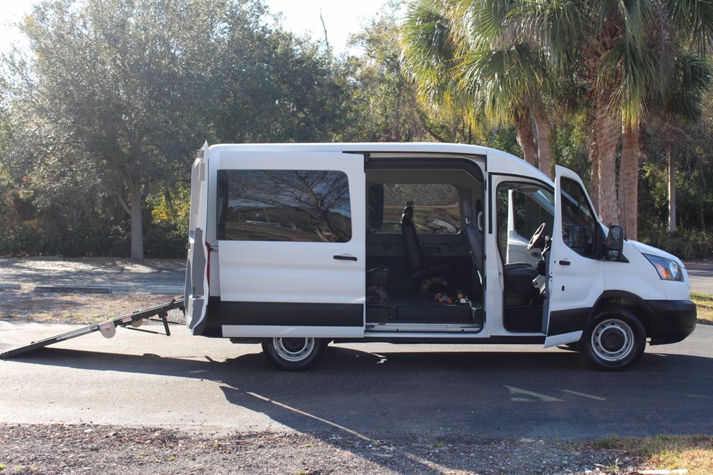 2019 Ford Transit Passenger Van XL - Photo 23