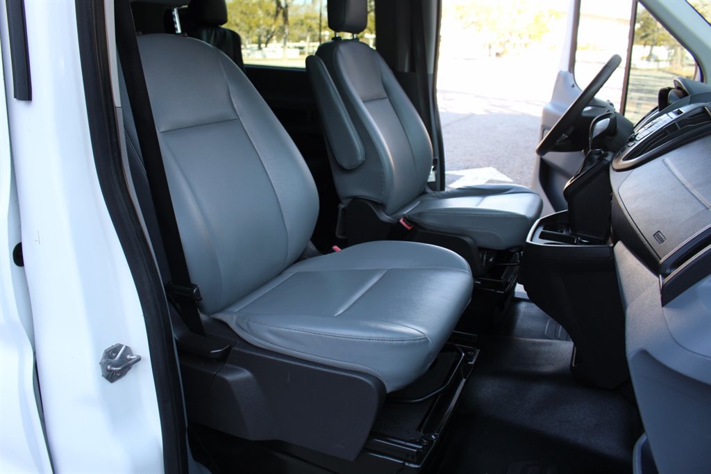 2019 Ford Transit Passenger Van XL - Photo 28