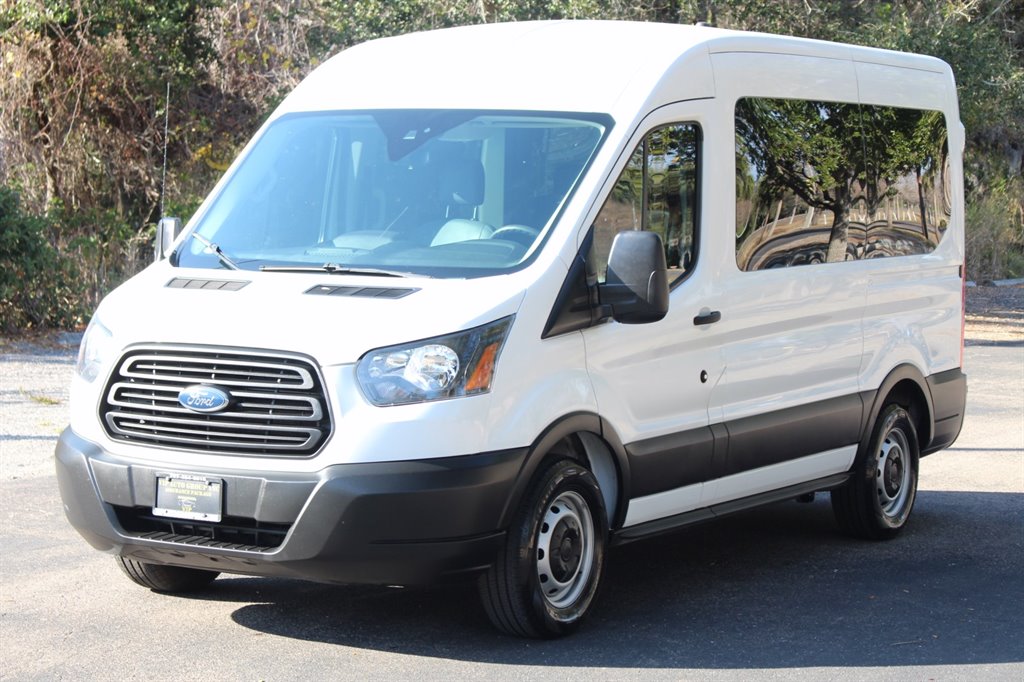 2019 Ford Transit Passenger Van XL - Photo 6