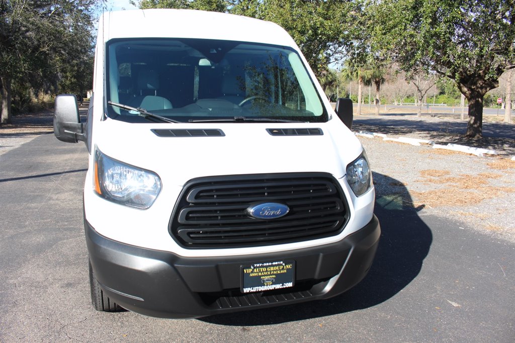2019 Ford Transit Passenger Van XL - Photo 18