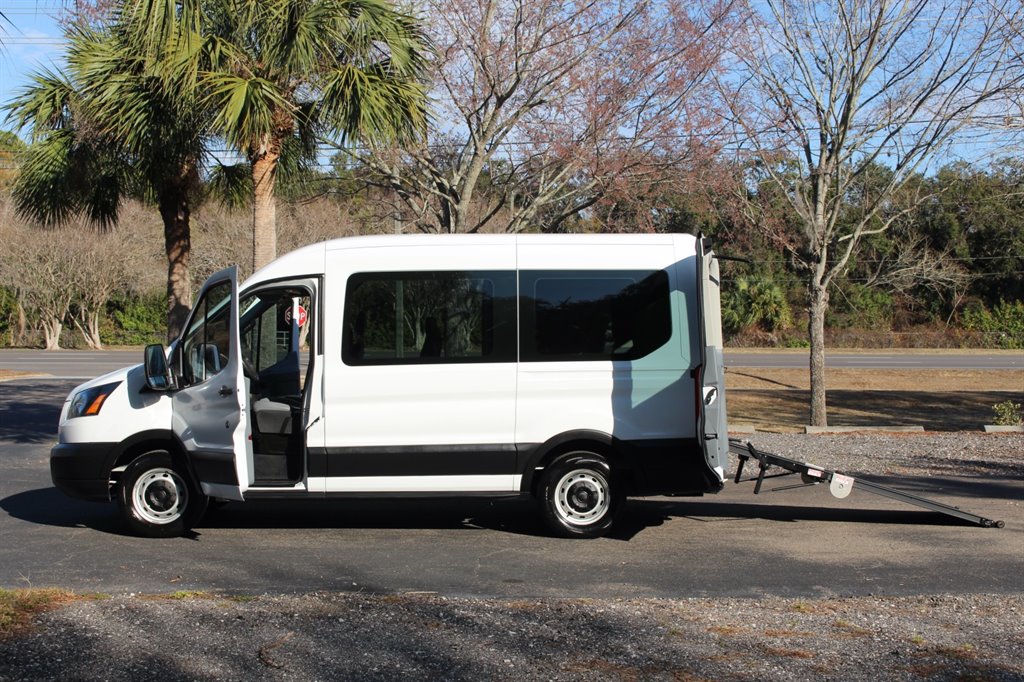 2019 Ford Transit Passenger Van XL - Photo 21