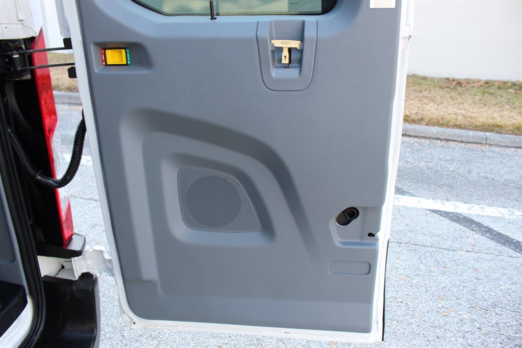 2019 Ford Transit Passenger Van XL - Photo 51