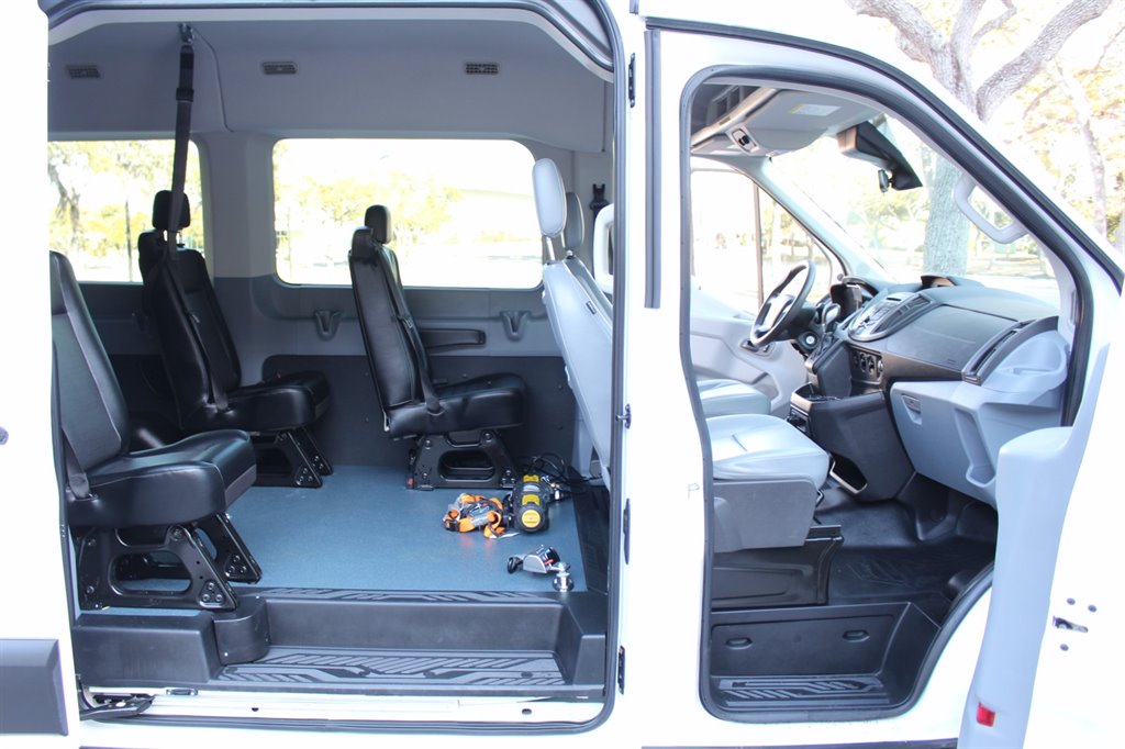 2019 Ford Transit Passenger Van XL - Photo 45