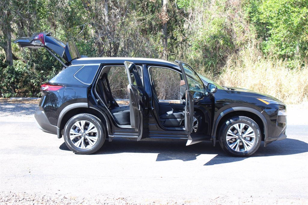 2023 Nissan Rogue SV - Photo 19