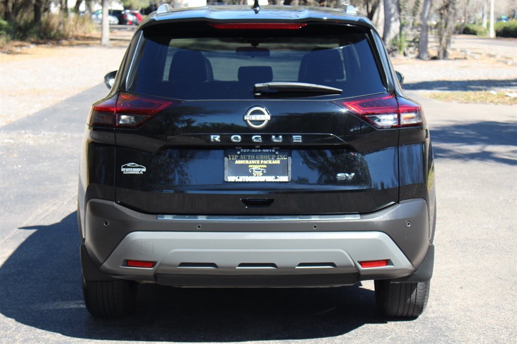 2023 Nissan Rogue SV - Photo 6
