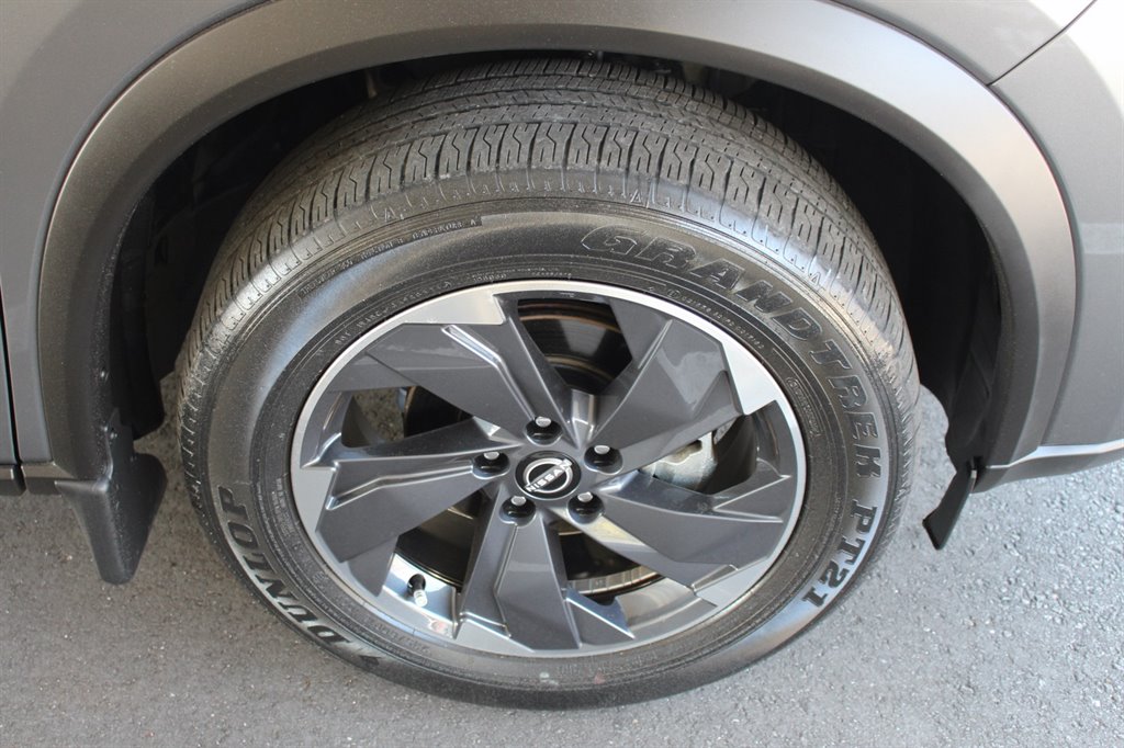 2024 Nissan Rogue SV - Photo 62