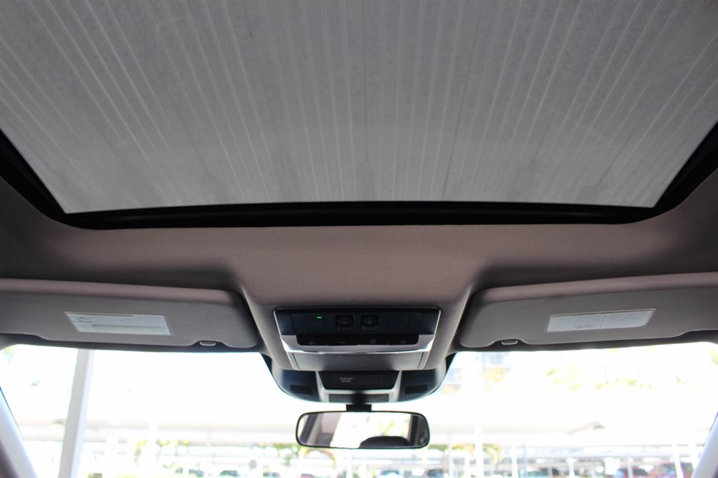 2024 Nissan Rogue SV - Photo 38