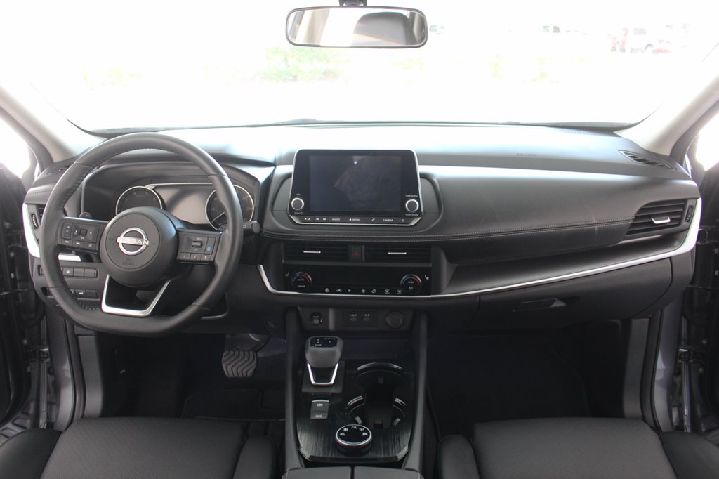 2024 Nissan Rogue SV - Photo 37