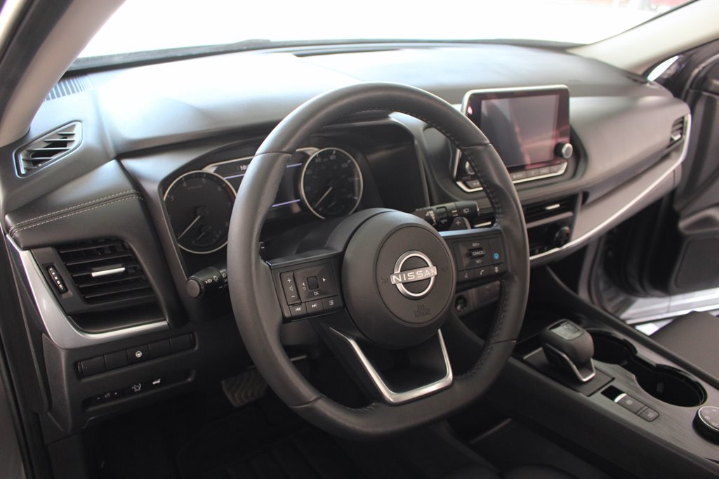 2024 Nissan Rogue SV - Photo 35