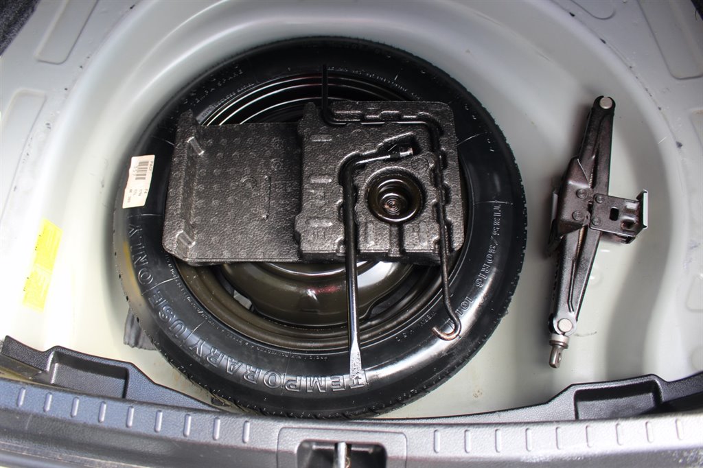 2015 Toyota Corolla S Plus - Photo 24