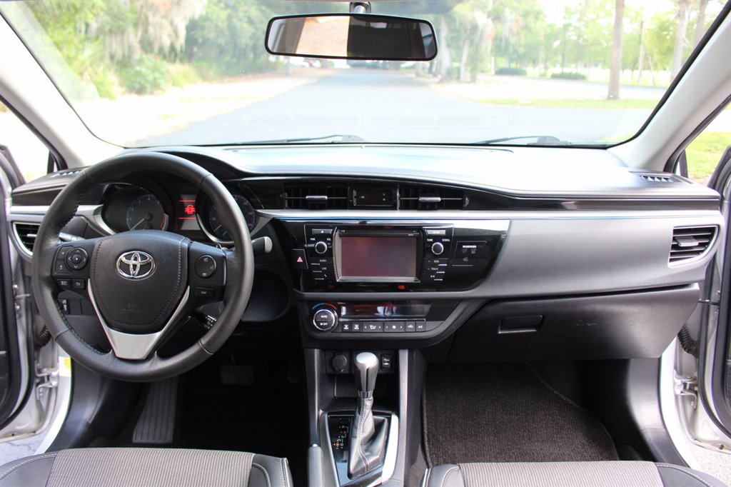 2015 Toyota Corolla S Plus - Photo 39