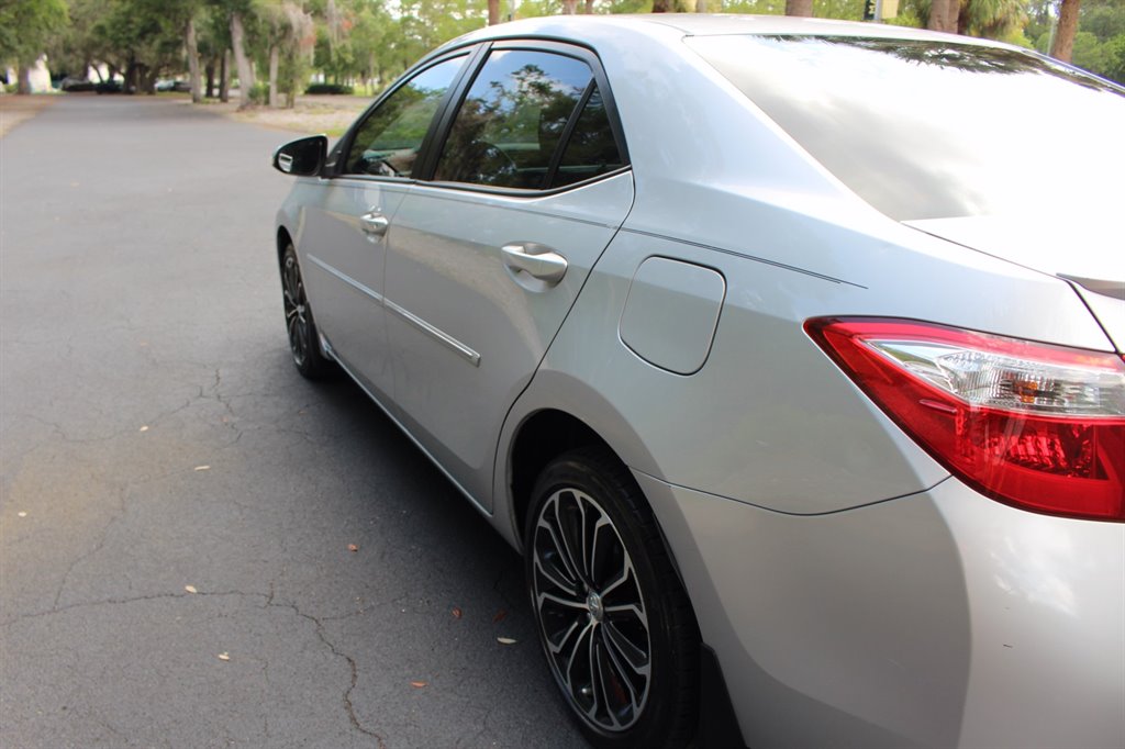 2015 Toyota Corolla S Plus - Photo 13