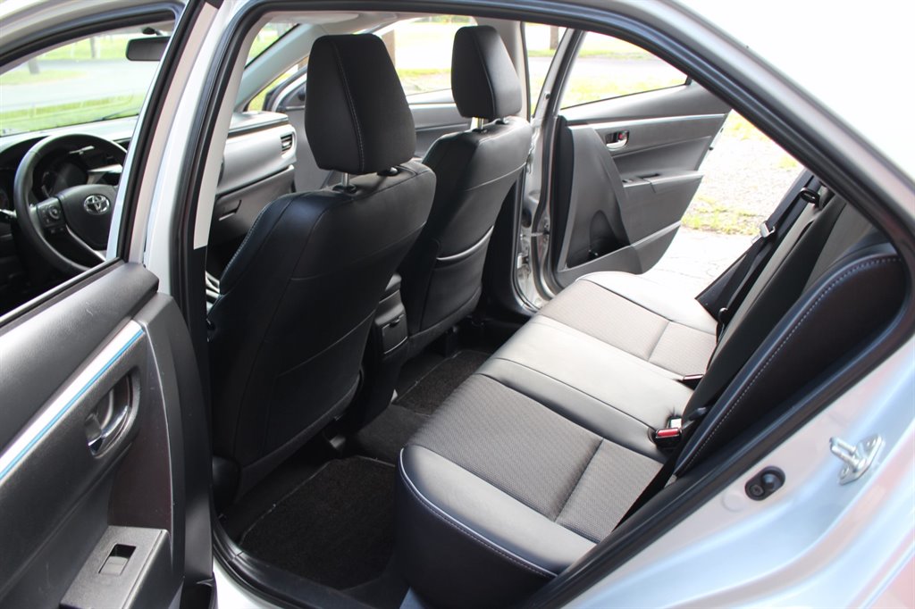 2015 Toyota Corolla S Plus - Photo 27