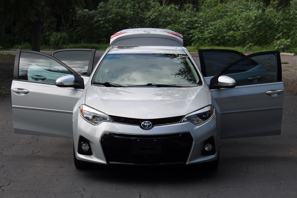 2015 Toyota Corolla S Plus - Photo 20