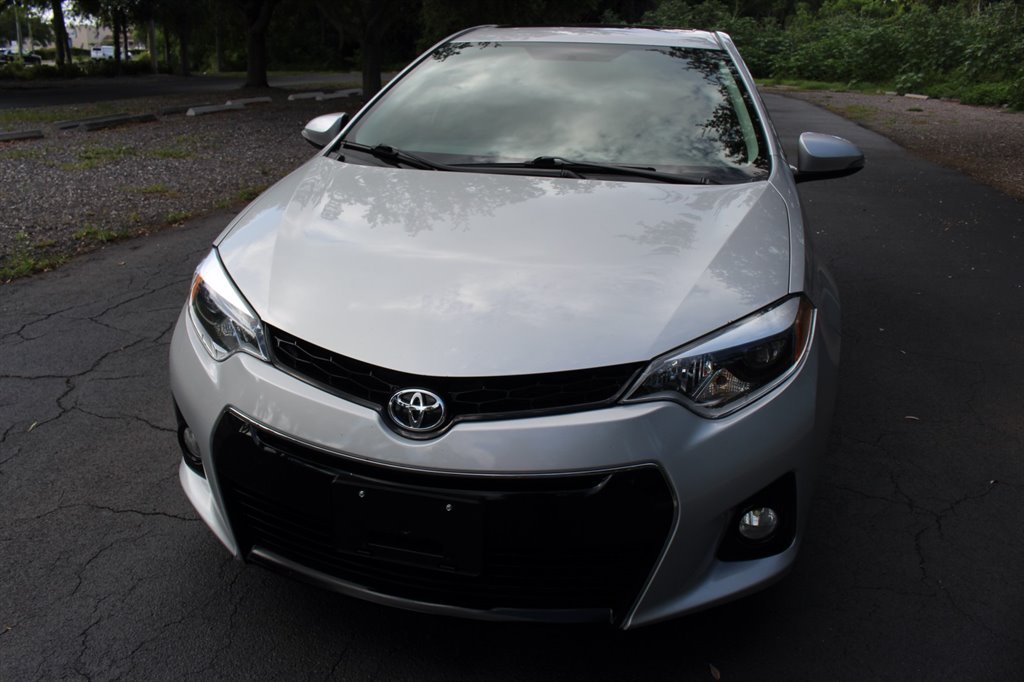 2015 Toyota Corolla S Plus - Photo 14