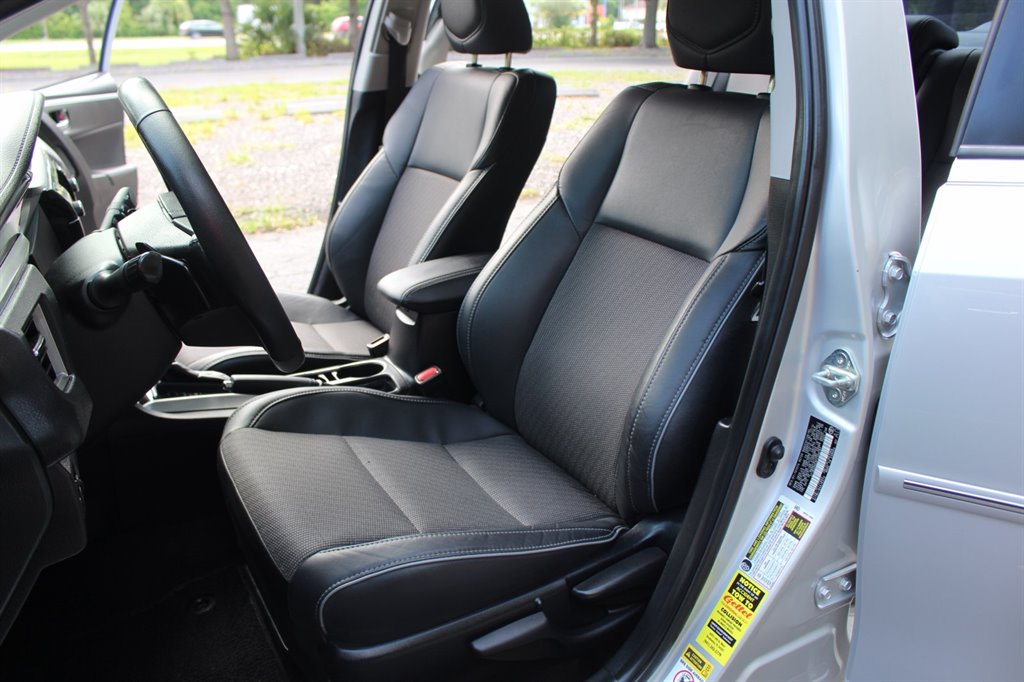 2015 Toyota Corolla S Plus - Photo 29