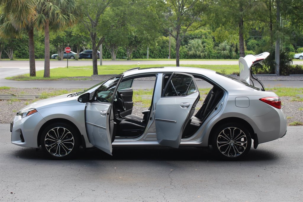 2015 Toyota Corolla S Plus - Photo 21