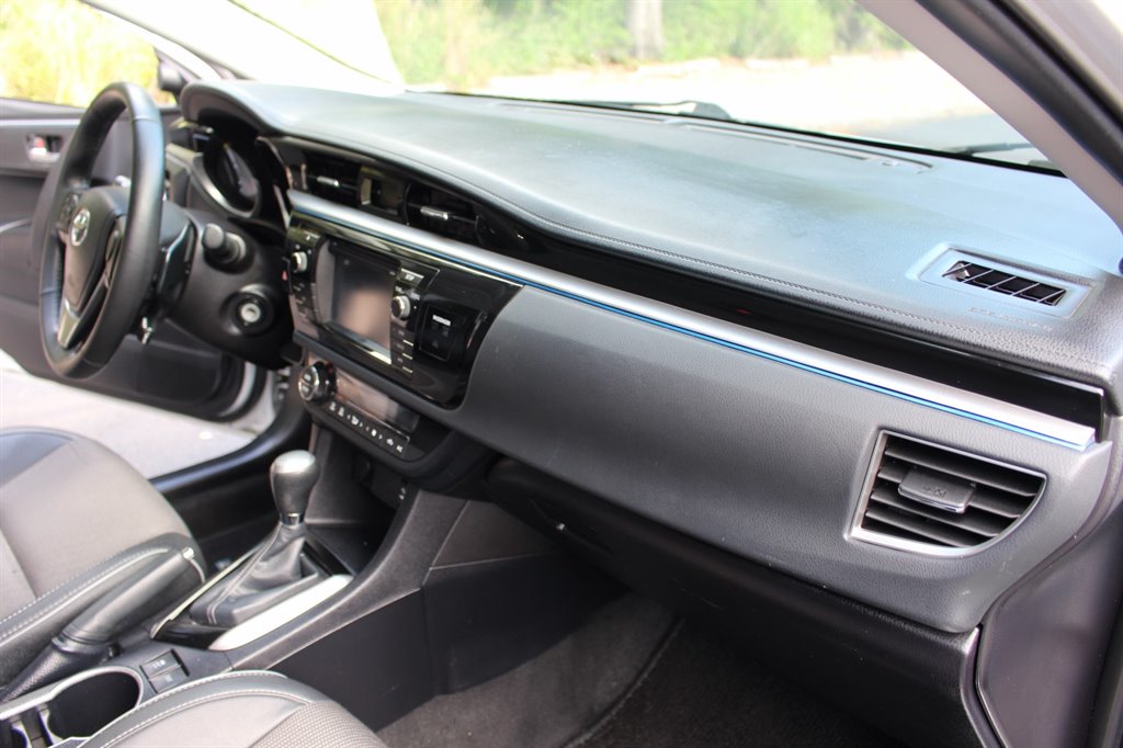 2015 Toyota Corolla S Plus - Photo 38