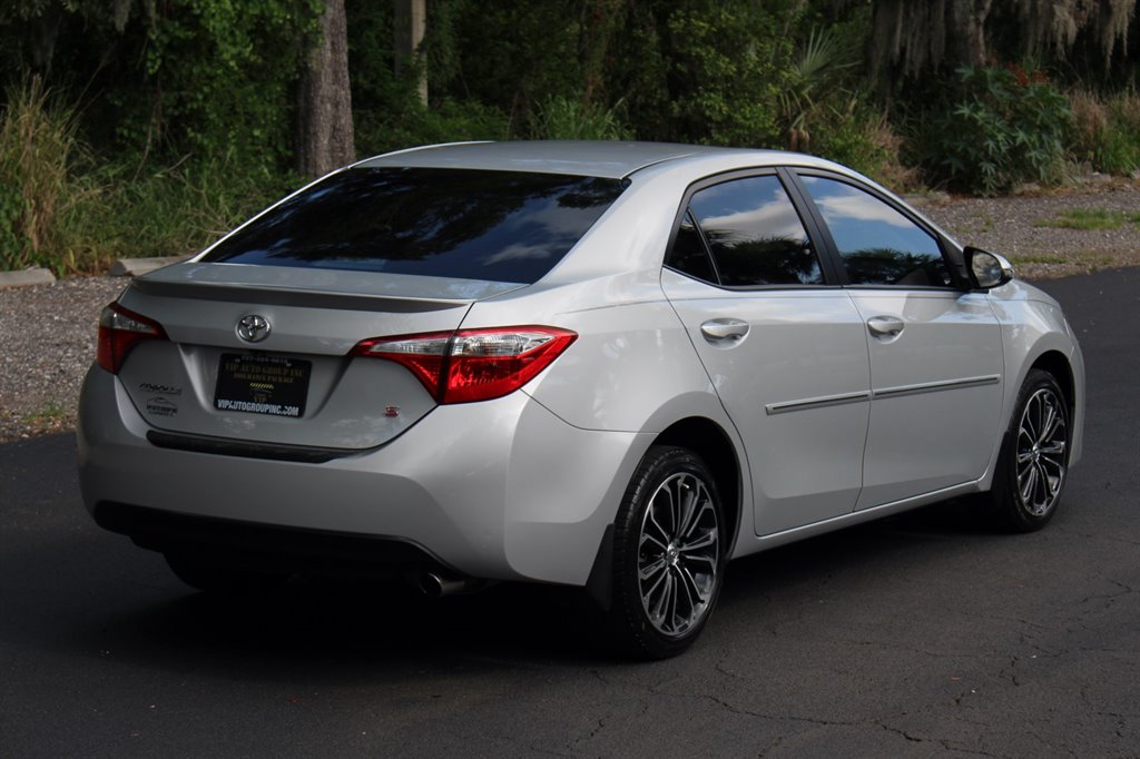 2015 Toyota Corolla S Plus - Photo 8