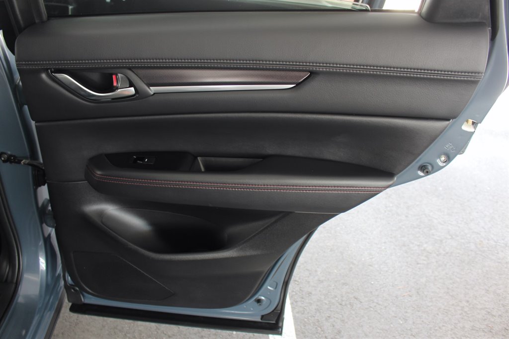 2022 Mazda CX-5 S Carbon Edition - Photo 34